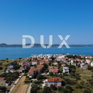 ZADAR, SUKOŠAN - Građevinsko zemljište 379m²