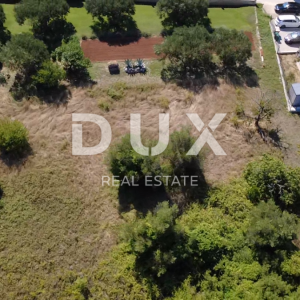 ZADAR, SUKOŠAN - Građevinsko zemljište 379m²