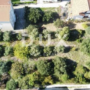 ZADAR, SUKOŠAN - Građevinsko zemljište s investicijskim potencijalom