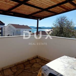 ZADAR, SV. PETAR - Apartmanska kuća s pogledom na more