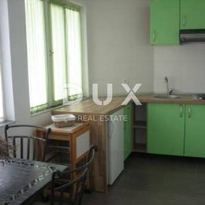 ZADAR, SV.FILIP I JAKOV - apartmanska kuća u centru mjesta