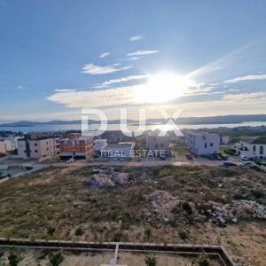 ZADAR, SV.FILIP I JAKOV - penthouse sa garažom i liftom