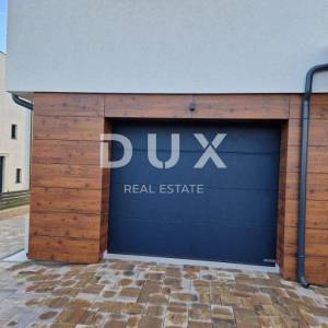 ZADAR, SV.FILIP I JAKOV - penthouse sa garažom i liftom