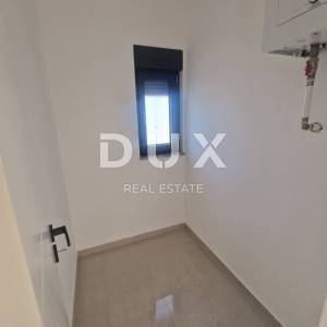 ZADAR, SV.FILIP I JAKOV - penthouse sa garažom i liftom