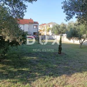 ZADAR, TURANJ - kuća u neposrednoj blizini plaže