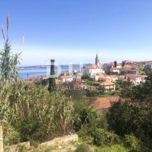 ZADAR, UGLJAN - Građevinsko zemljište s predivnim pogledom a more