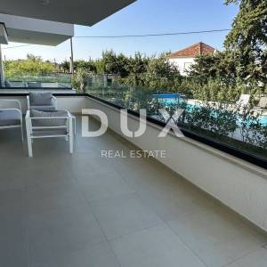 ZADAR, UGLJAN - Namješten stan 200m od mora, B2