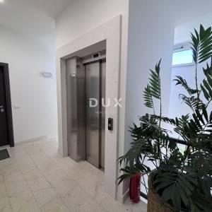 ZADAR, VIDIKOVAC - Luksuzni penthouse za dugoročni najam