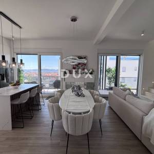 ZADAR, VIDIKOVAC - Luksuzni penthouse za dugoročni najam