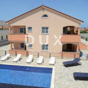 ZADAR, VIR - Dvije apartmanske vile u blizini mora