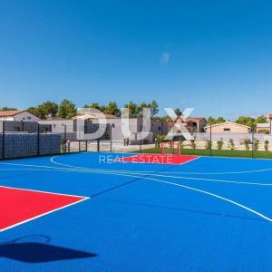 ZADAR, VIR - Kompleks modernih vila i teretanom