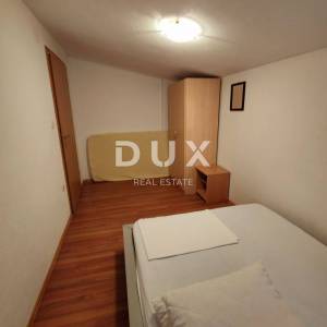 ZADAR, VIR - Kuća s čak 5 apartmana! 3 minute hoda udaljena od dviju plaža!