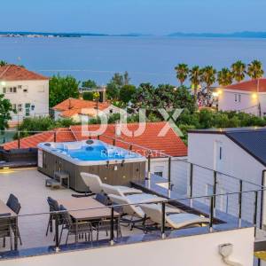 ZADAR, VIR - Luksuzna vila s nevjerojatnim pogledom na more 150 metara od plaže!