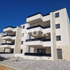 ZADAR, VIR - Moderni stanovi na najtraženijoj lokaciji u centru Vira 160 metara od plaže Jadro! S3C