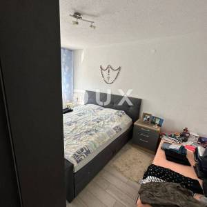 ZADAR, VIR - Prostrana kuća s 5 apartmana 