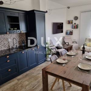 ZADAR, VIR - Prostrana kuća s 5 apartmana 