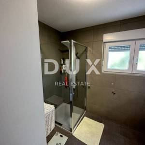 ZADAR, VIR - Prostrana kuća s 5 apartmana 