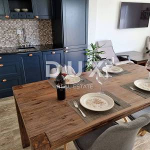 ZADAR, VIR - Prostrana kuća s 5 apartmana 