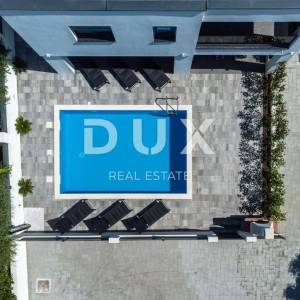 ZADAR, VRSI - Prekrasna vila s bazenom