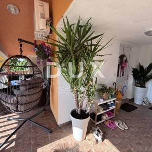 ZADAR, ZATON - Apartmanska vila pokraj mora