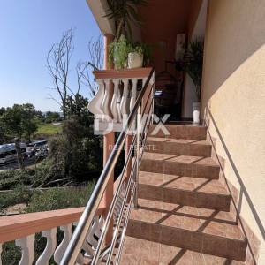 ZADAR, ZATON - Apartmanska vila pokraj mora