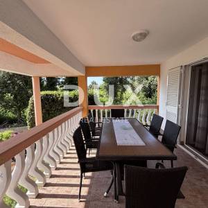 ZADAR, ZATON - Apartmanska vila pokraj mora