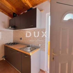 ZADAR, ZATON - Kuća s dva apartmana u blizini mora
