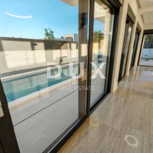  ZADAR, ZATON -  Luksuzna Dvojna Vila s Grijanim Bazenom, Saunom i Teretanom! Novogradnja! B1