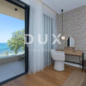 ZADAR, ZATON - vila prvi red uz plažu