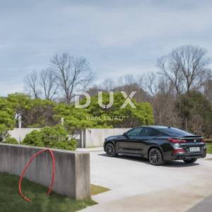 ZADAR, ZATON - Vila u novogradnji s unutarnjim i vanjskim bazenom 