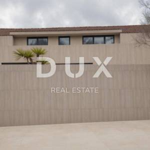 ZADAR, ZATON - Vila u novogradnji s unutarnjim i vanjskim bazenom 