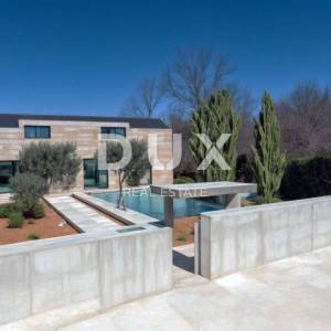 ZADAR, ZATON - Vila u novogradnji s unutarnjim i vanjskim bazenom 