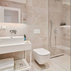 ZADNJI STANOVI! TOP RESORT PORED UMAGA; LUKSUZNI APARTMAN S POGLEDOM NA MORE