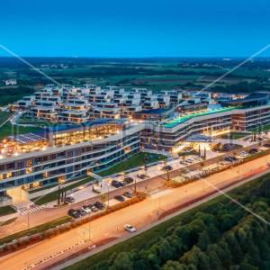 ZADNJI STANOVI! TOP RESORT PORED UMAGA; LUKSUZNI APARTMAN S POGLEDOM NA MORE