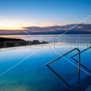 ZADNJI STANOVI! TOP RESORT PORED UMAGA; LUKSUZNI APARTMAN S POGLEDOM NA MORE