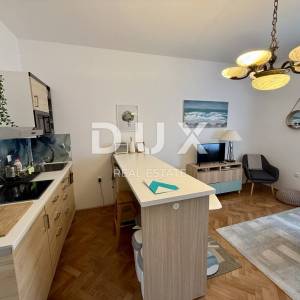 ZAGREB, CENTAR - dvoetažni stan s tri apartmana i odličnim prihodima!