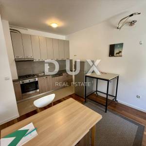 ZAGREB, MAKSIMIR - 51 m² + loggia, spremište, garažno i vanjsko parkirno mjesto!