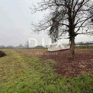 ZAGREB, SAMOBOR, OREŠJE - građevinsko zemljšte 3800 m2 za stambenu zgradu - stanove/ obiteljsku kuću 