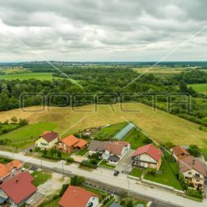 Zagrebačka ulica 83, Dugo Selo, 13.350,00 m2, 534.000,01 EUR