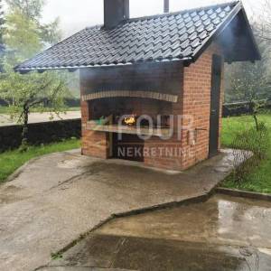 Zakup, Gorski kotar, Delnice, 200m2, poslovni prostor