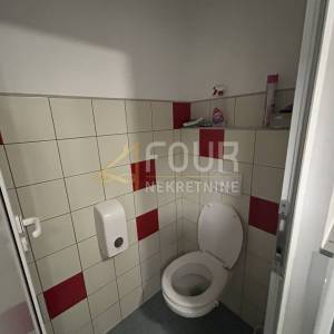 Zakup, Istra, Pula, Centar, poslovni prostor, 242m2