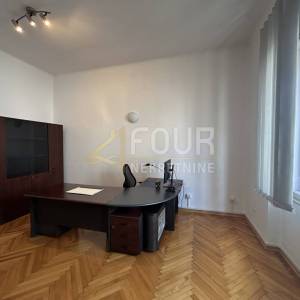 Zakup, Istra, Pula, poslovni prostor, 56.99m2