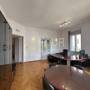 Zakup, Istra, Pula, poslovni prostor, 56.99m2