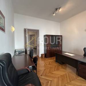 Zakup, Istra, Pula, poslovni prostor, 56.99m2