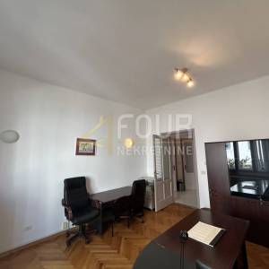 Zakup, Istra, Pula, poslovni prostor, 56.99m2