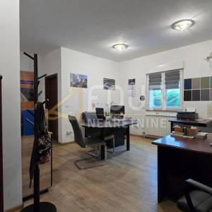 Zakup, Marinići, poslovni prostor, 701m2