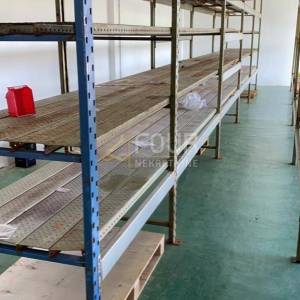 Zakup, Otočac, skladišno-poslovni prostor, 200m2