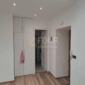 Zakup, Rijeka, Centar, 63.01m2, poslovni prostor