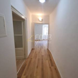 Zakup, Rijeka, Centar, poslovni prostor, 66.26m2