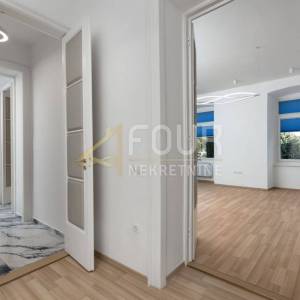Zakup, Rijeka, Centar, poslovni prostor, 87.02m2